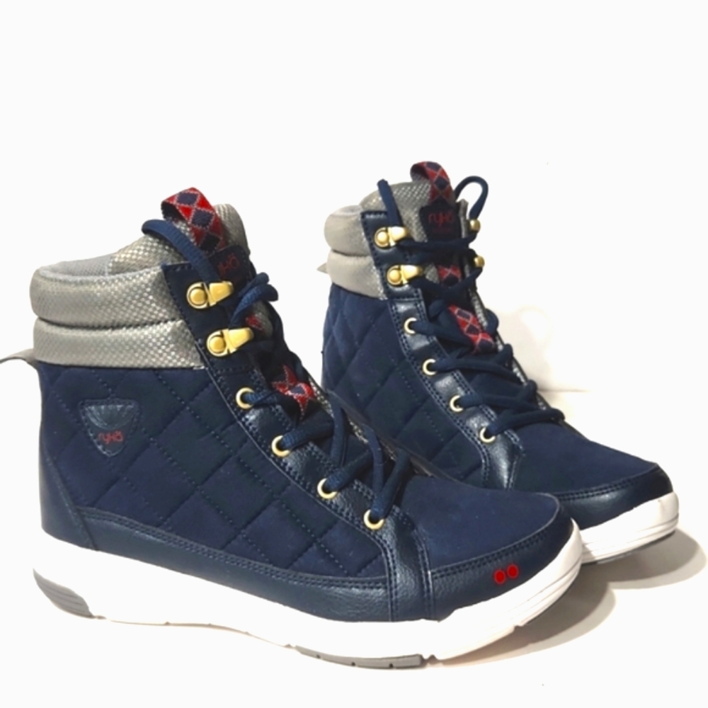 Ryka Aurora Quilted Snow Athletic Navy Blue Ankle Boot Sneaker Size 6.5